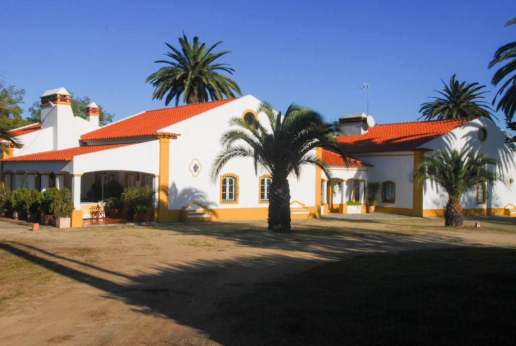 Herdade Da Samarra Otel Viana do Alentejo Dış mekan fotoğraf